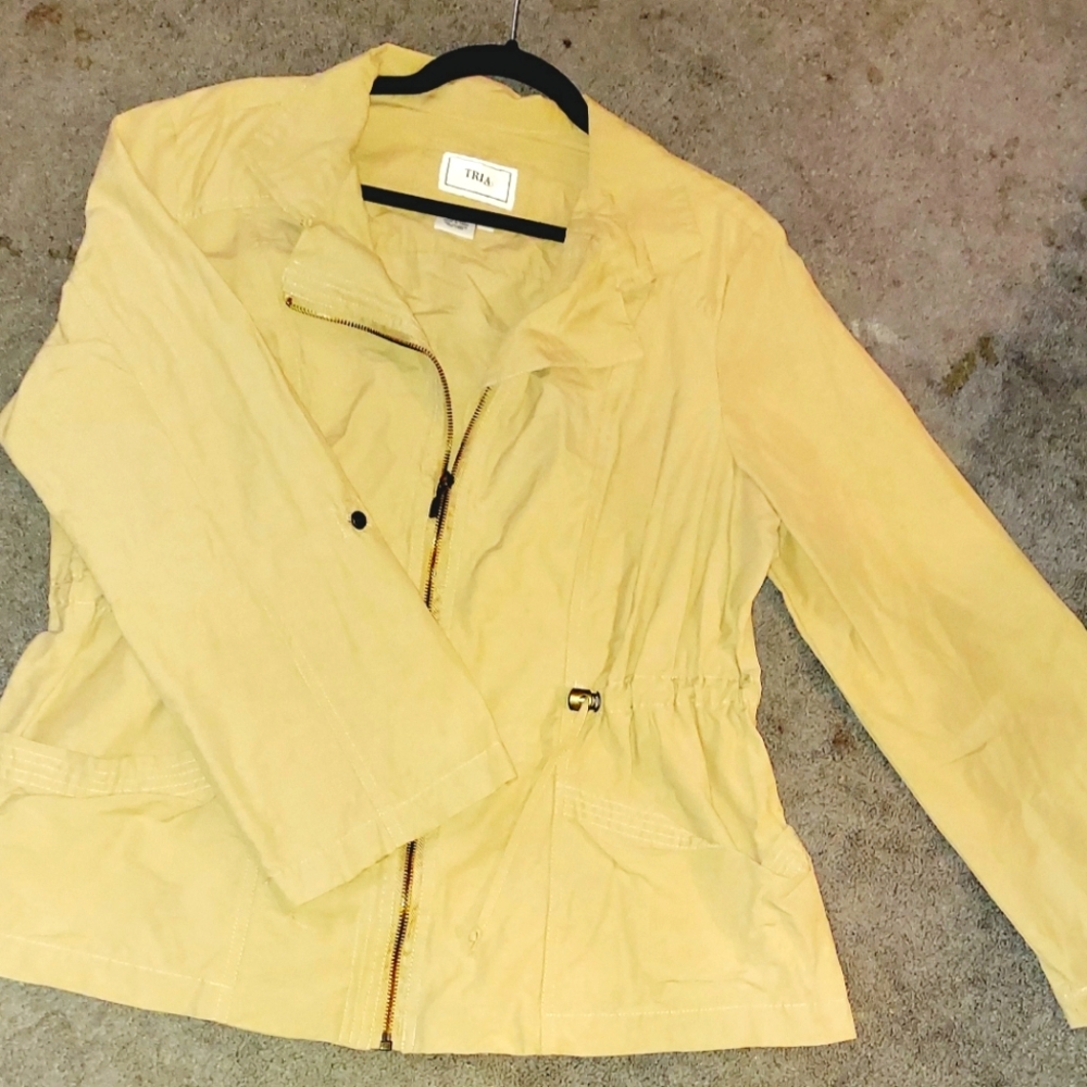 Tria XL Tan Windbreaker Jacket